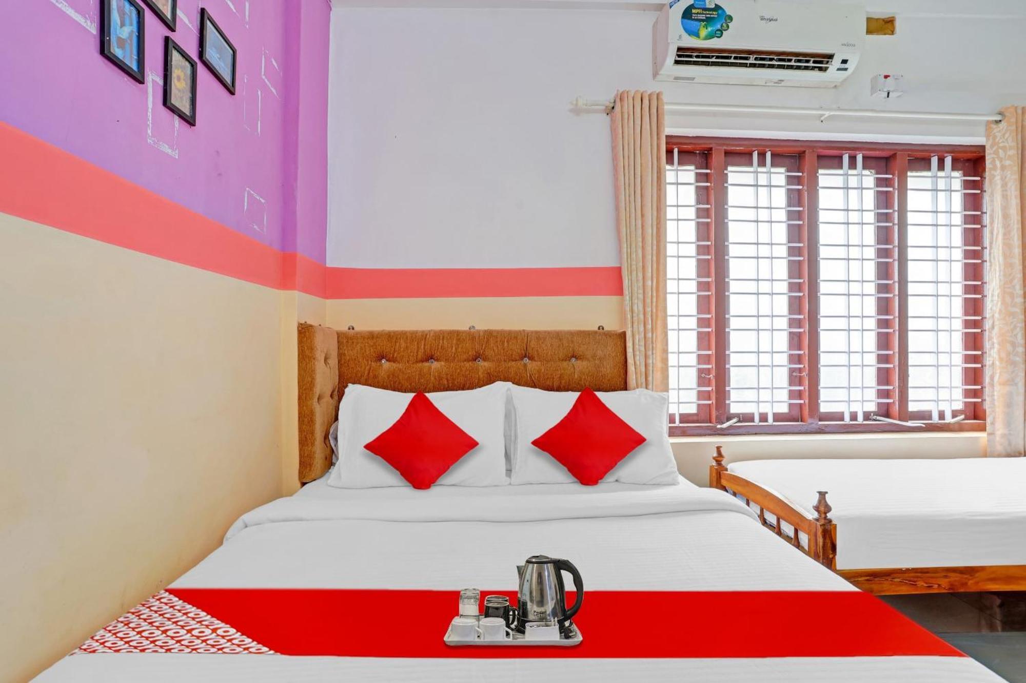 Spot On The New View Regency Otel Thiruvananthapuram Dış mekan fotoğraf
