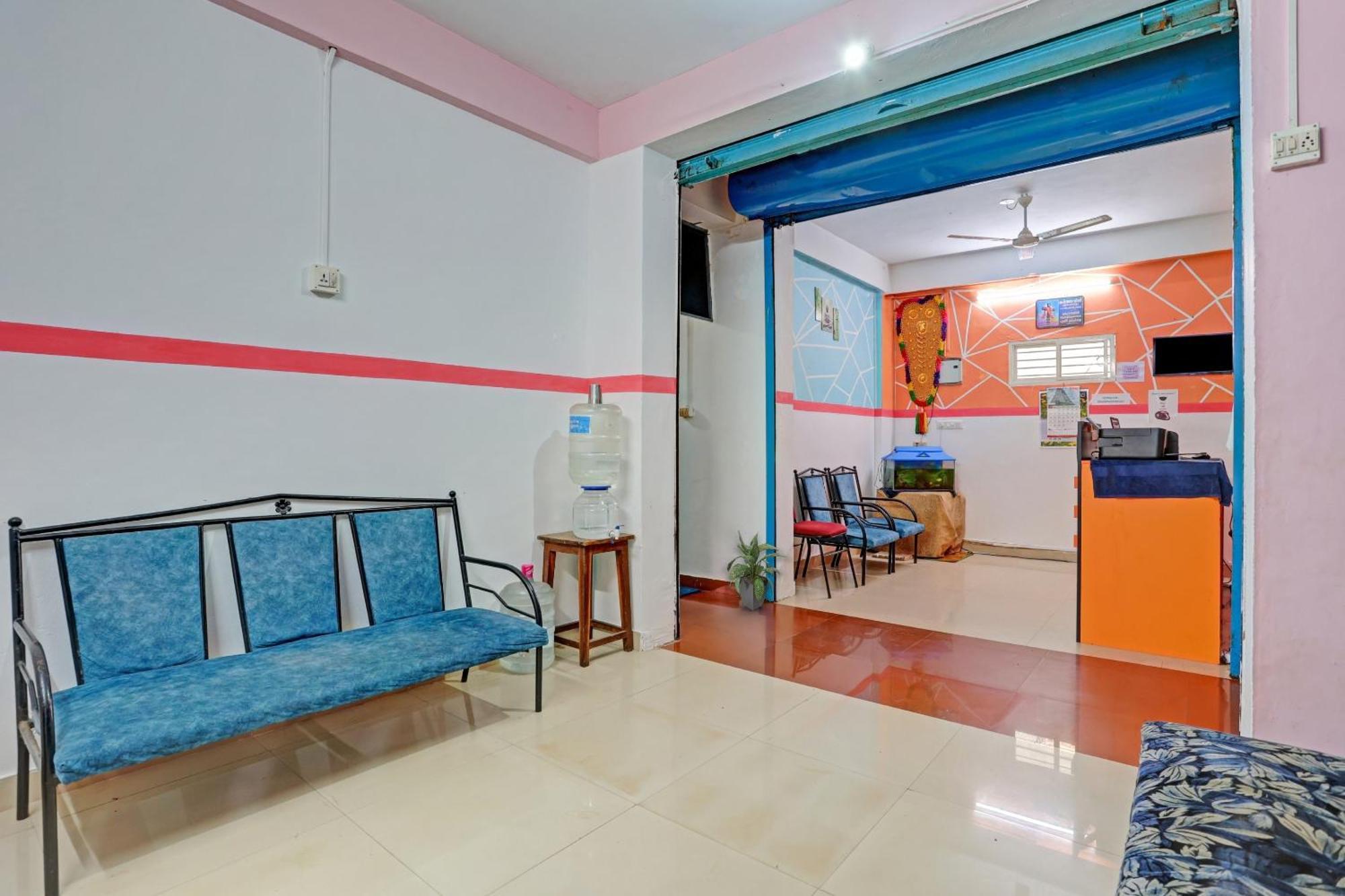 Spot On The New View Regency Otel Thiruvananthapuram Dış mekan fotoğraf